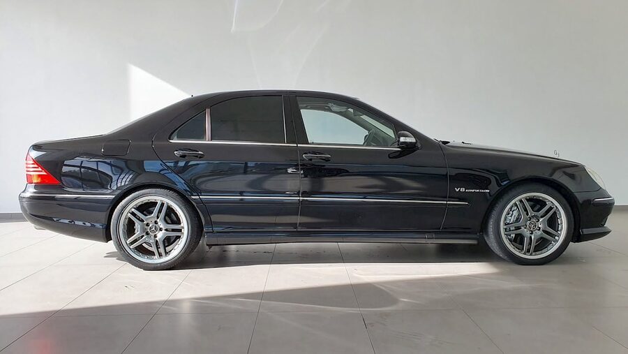 W220